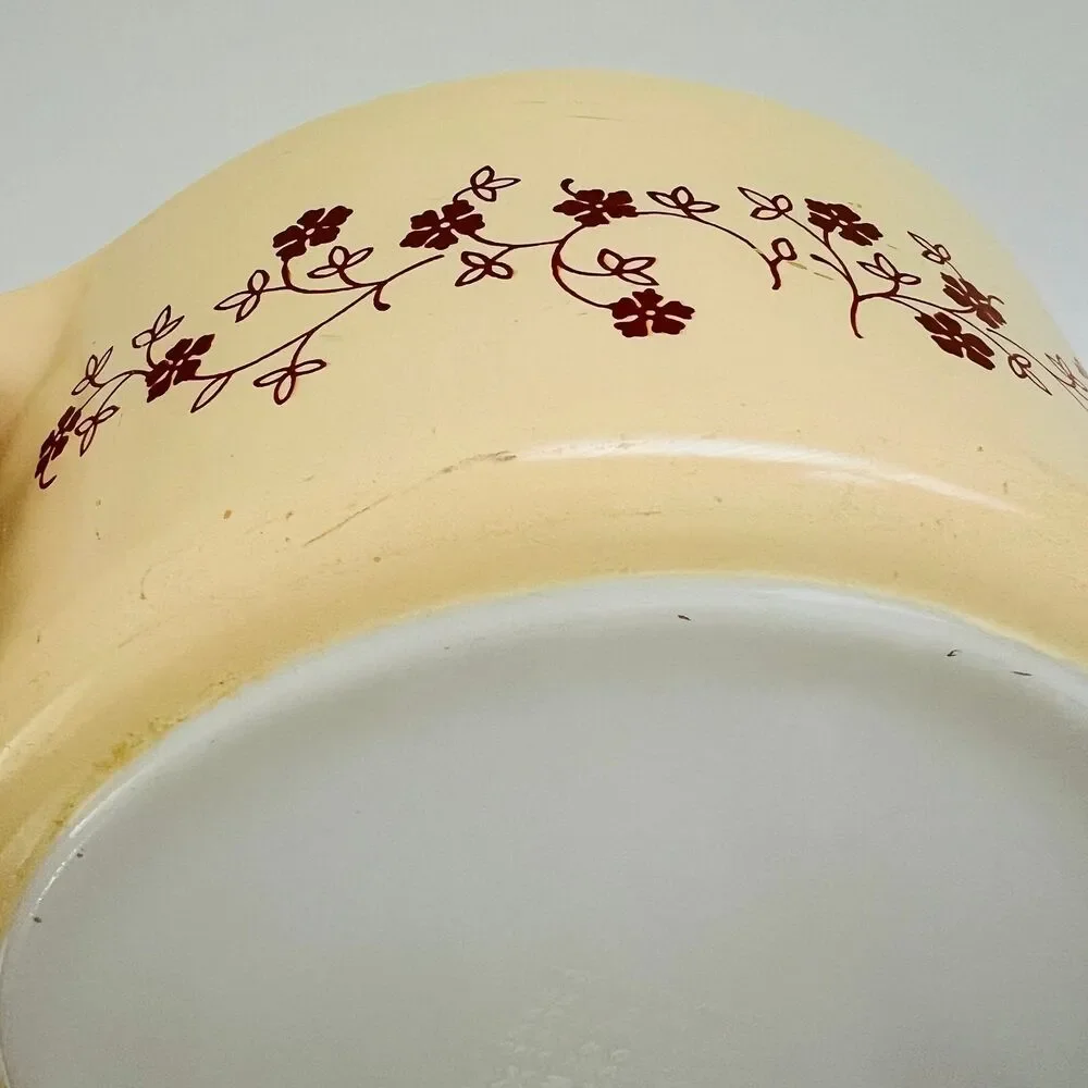 PYREX Cream Brown Trailing Flowers 475-B Casserole Dish 2.5 Qt